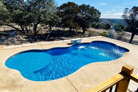 fiberglass pools daytona beach.